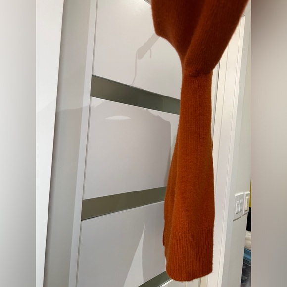 Vince Textured Cashmere Shrunken Button Cardigan In Rust Amber - M - Picture 10 of 11